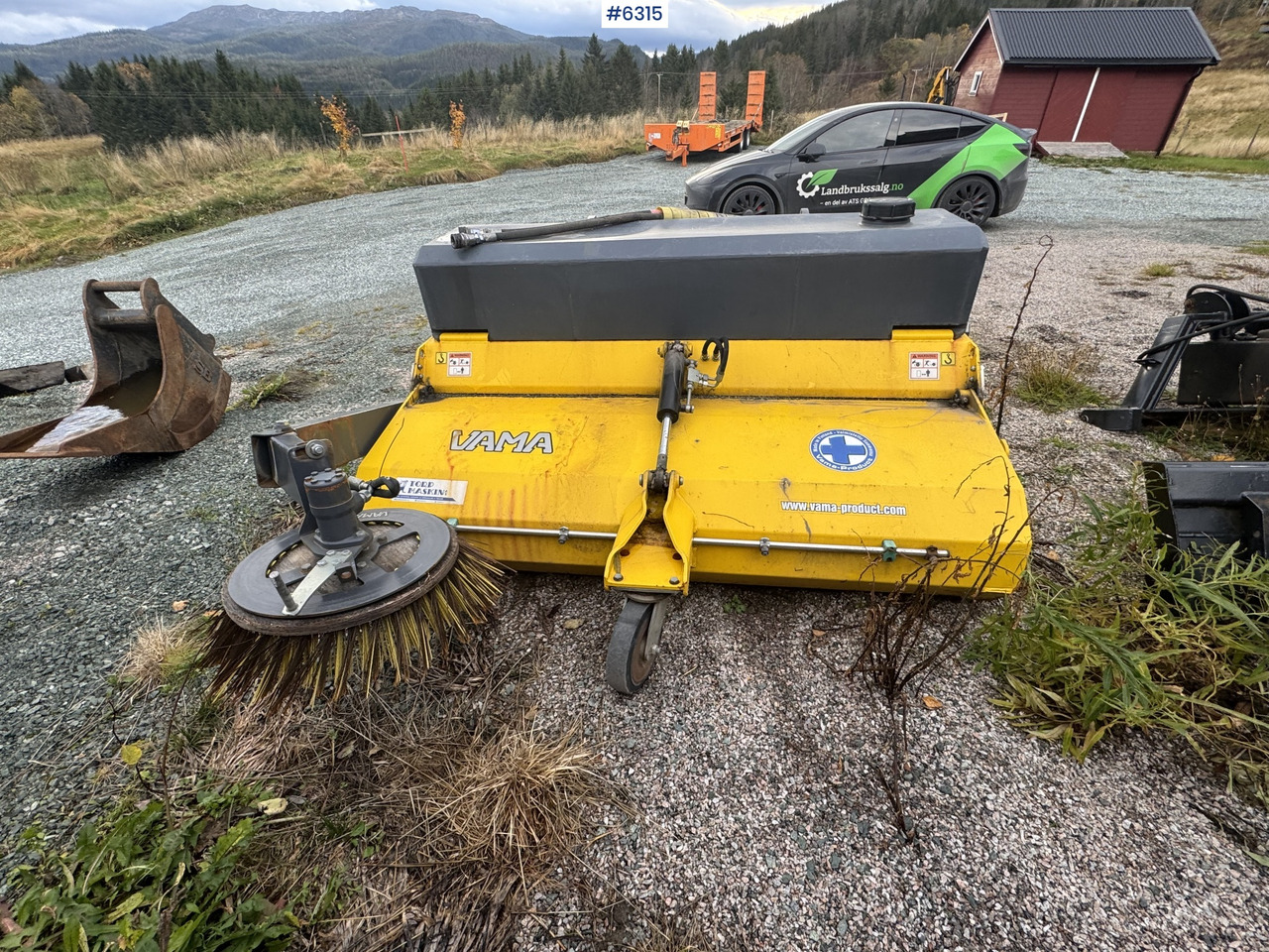 2016 VAMA 2000 Sweeping broom w/ side broom - Щетка: фото 3 2016 VAMA 2000 Sweeping broom w/ side broom - Щетка: фото 3