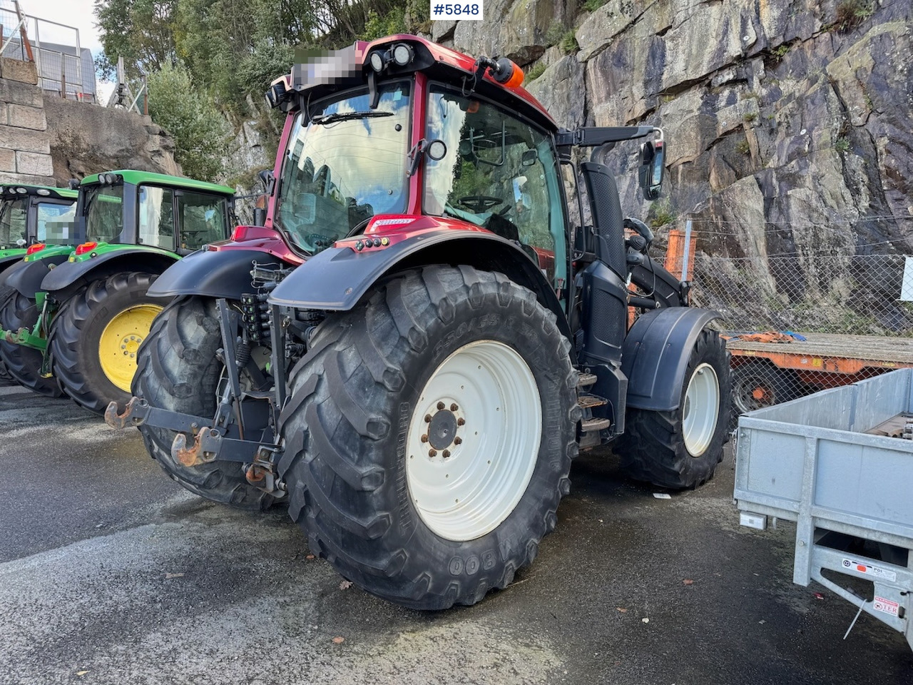 Трактор 2018 Valtra N174 w/ front loader and plow plate.: фото 11