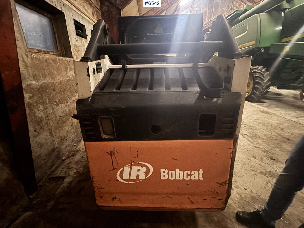 Approx. 1993 Bobcat 7753 skid steer - Компактный фронтальный погрузчик: фото 4 Approx. 1993 Bobcat 7753 skid steer - Компактный фронтальный погрузчик: фото 4