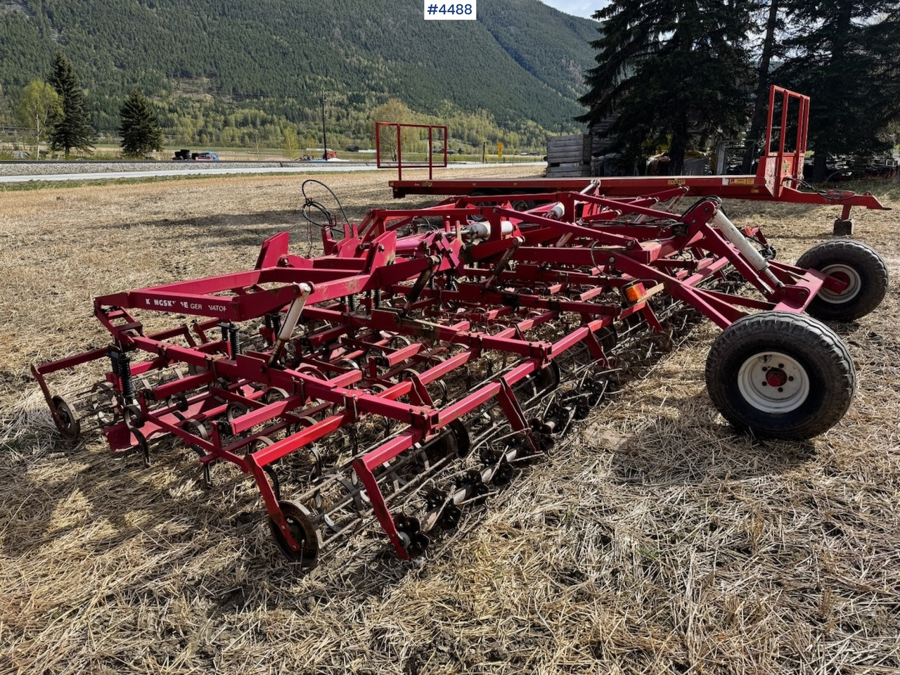 Ca. 2000 Kongskilde Germinator Harrow - Техника для обработки почвы: фото 2 Ca. 2000 Kongskilde Germinator Harrow - Техника для обработки почвы: фото 2