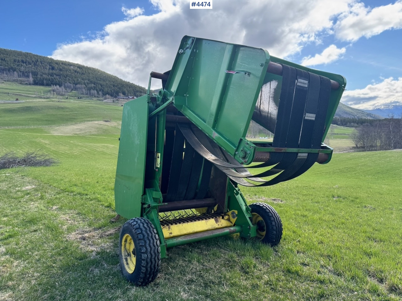 John Deere 545 Round Baler - Техника для сенозаготовки: фото 5 John Deere 545 Round Baler - Техника для сенозаготовки: фото 5