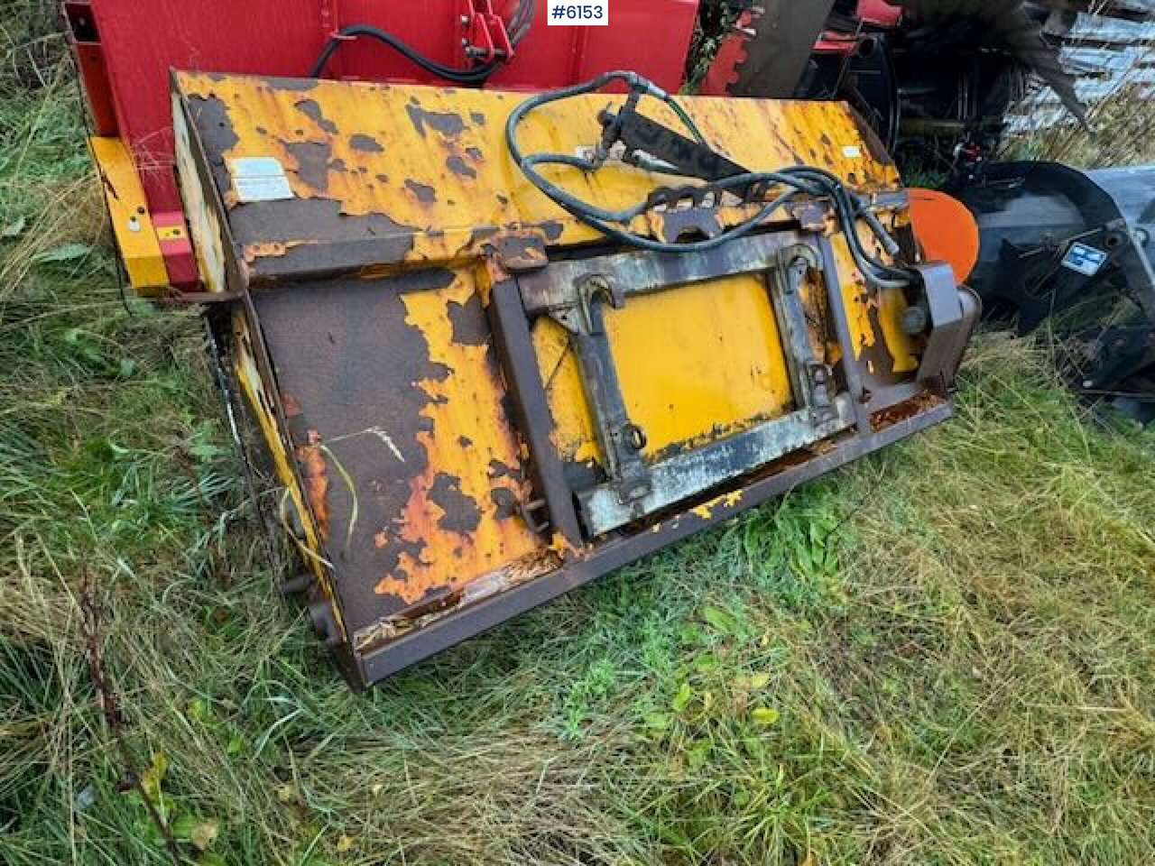 2012 Dalen 2034 sand spreader - Коммунальная/ Специальная техника: фото 5 2012 Dalen 2034 sand spreader - Коммунальная/ Специальная техника: фото 5