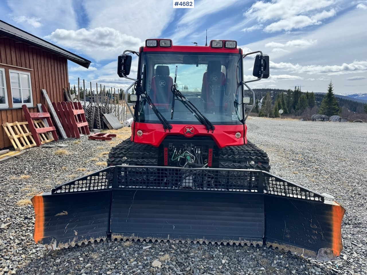 2015 Pisten Bully 100 Track maintenance machine. - Коммунальная/ Специальная техника: фото 3 2015 Pisten Bully 100 Track maintenance machine. - Коммунальная/ Специальная техника: фото 3