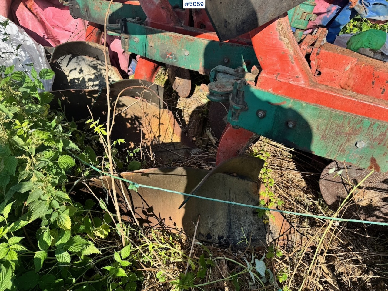Kverneland 3-furrow reversible plough - Техника для обработки почвы: фото 4 Kverneland 3-furrow reversible plough - Техника для обработки почвы: фото 4