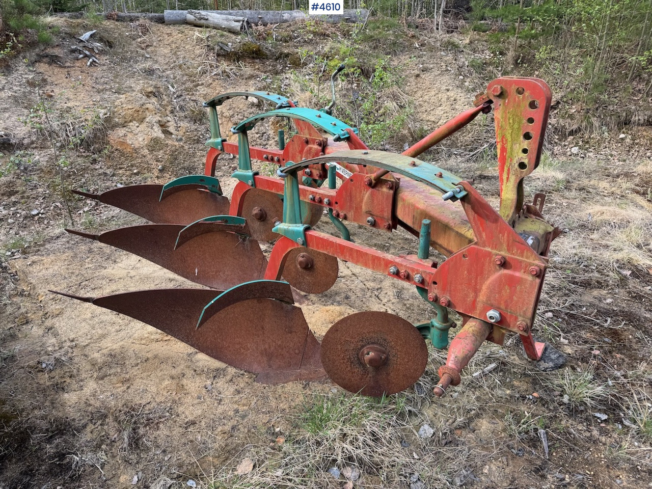 Kverneland Mod A 3-furrow plough - Техника для обработки почвы: фото 1 Kverneland Mod A 3-furrow plough - Техника для обработки почвы: фото 1