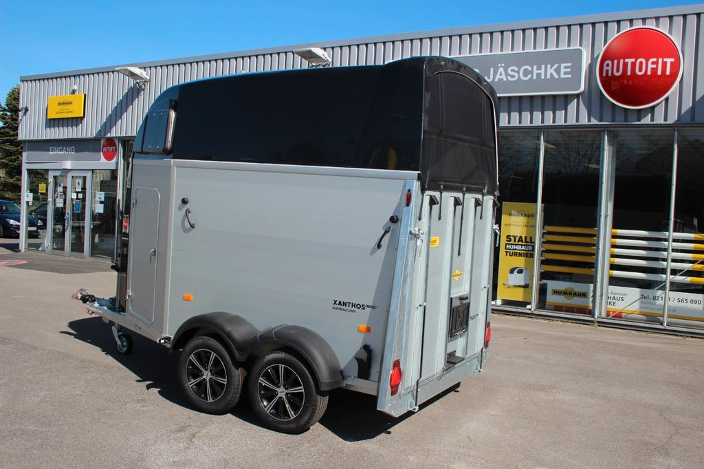 Humbaur XANTHOS AERO 2400 Sattelkammer 100KMH Pferdeanhä - Прицеп-коневоз: фото 1 Humbaur XANTHOS AERO 2400 Sattelkammer 100KMH Pferdeanhä - Прицеп-коневоз: фото 1
