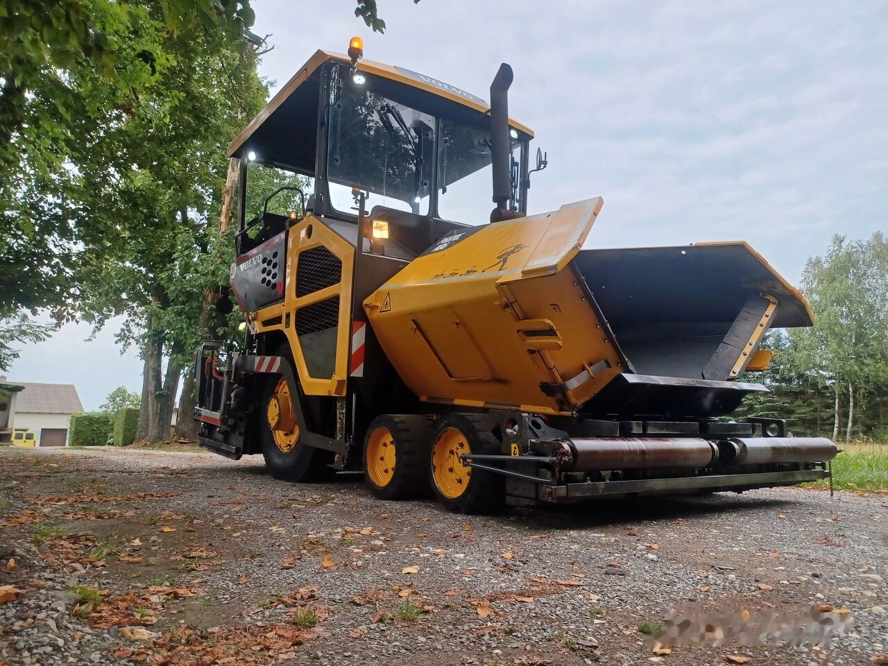 Асфальтоукладчик Volvo-ABG P6870C: фото 9 Асфальтоукладчик Volvo-ABG P6870C: фото 9