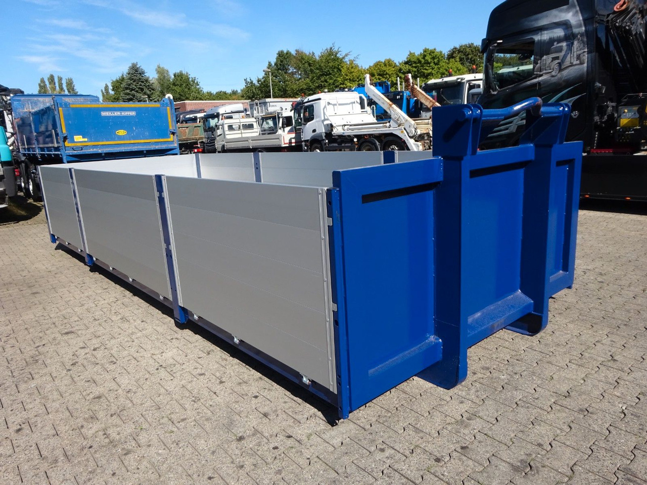 12 cbm Abrollcontainer Pritsche - Крюковой мультилифт: фото 1 12 cbm Abrollcontainer Pritsche - Крюковой мультилифт: фото 1