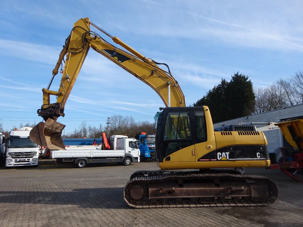 CAT 318CL - Гусеничный экскаватор: фото 2 CAT 318CL - Гусеничный экскаватор: фото 2