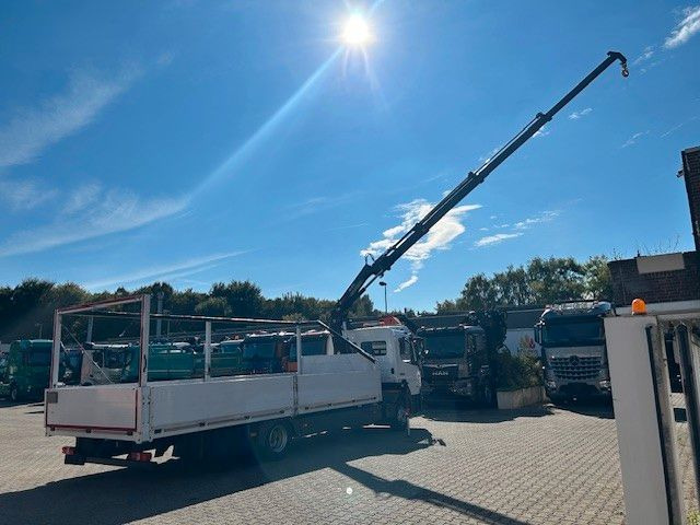 Mercedes-Benz 1221 Pritsche + HIAB XS077 ES 3 - 4x2 weiß - Грузовик бортовой/ Платформа, Автоманипулятор: фото 5 Mercedes-Benz 1221 Pritsche + HIAB XS077 ES 3 - 4x2 weiß - Грузовик бортовой/ Платформа, Автоманипулятор: фото 5