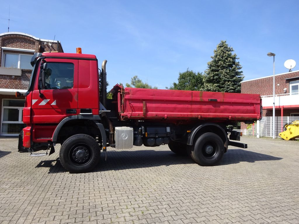 Mercedes-Benz 1832 Actros MEILLER 3Skipper4x4 mit Schneeplatte - Самосвал: фото 2 Mercedes-Benz 1832 Actros MEILLER 3Skipper4x4 mit Schneeplatte - Самосвал: фото 2