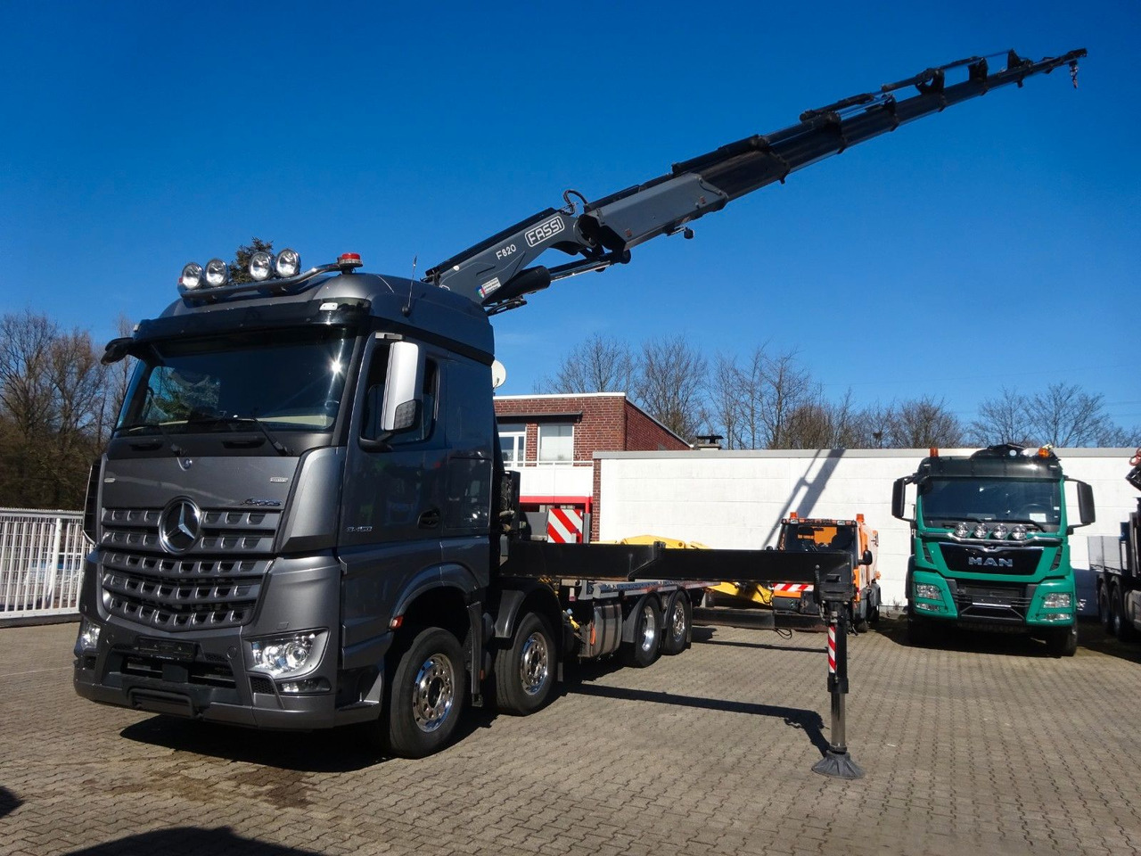 Mercedes-Benz 3453 Plattform + Fassi F820 Kran 8x2 Mercedes-Benz 3453 FASSI F820 Kran 8x Hydr. Ausschub - Автоманипулятор, Грузовик бортовой/ Платформа: фото 2 Mercedes-Benz 3453 Plattform + Fassi F820 Kran 8x2 Mercedes-Benz 3453 FASSI F820 Kran 8x Hydr. Ausschub - Автоманипулятор, Грузовик бортовой/ Платформа: фото 2