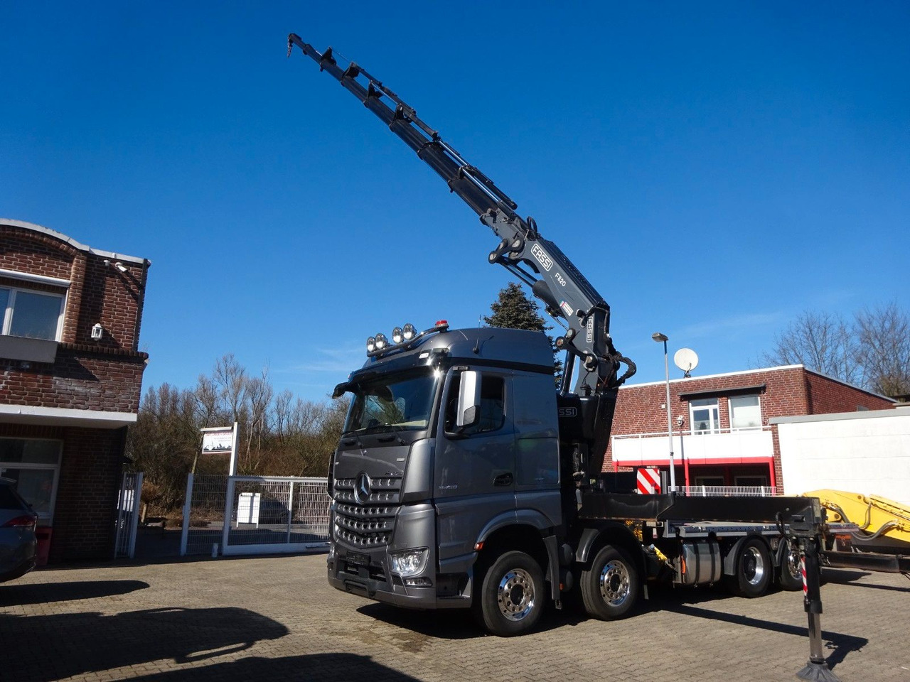 Mercedes-Benz 3453 Plattform + Fassi F820 Kran 8x2 Mercedes-Benz 3453 FASSI F820 Kran 8x Hydr. Ausschub - Автоманипулятор, Грузовик бортовой/ Платформа: фото 4 Mercedes-Benz 3453 Plattform + Fassi F820 Kran 8x2 Mercedes-Benz 3453 FASSI F820 Kran 8x Hydr. Ausschub - Автоманипулятор, Грузовик бортовой/ Платформа: фото 4
