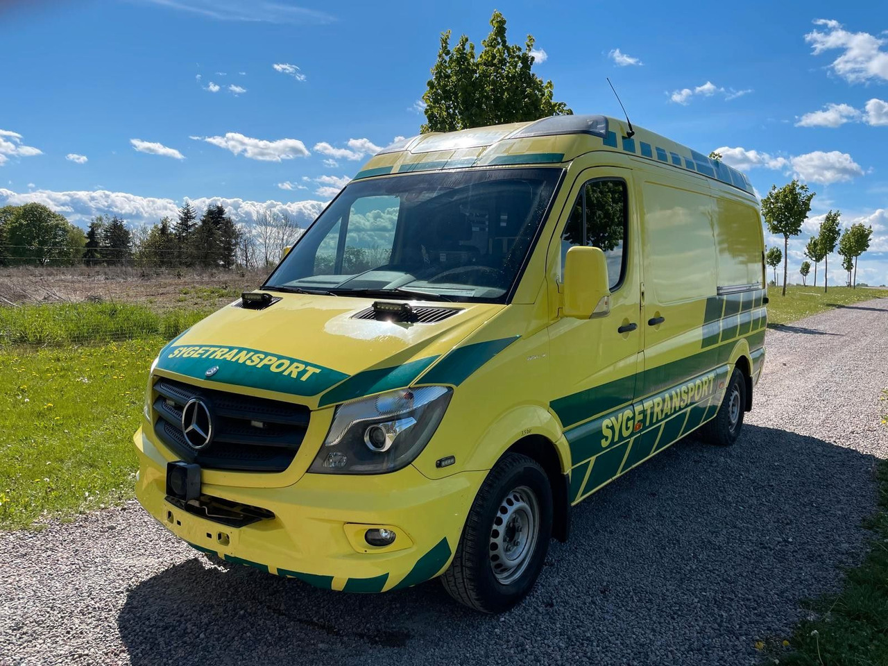Mercedes-Benz Sprinter II Kasten 316 CDI Aut Ambulance* - Машина скорой помощи: фото 1 Mercedes-Benz Sprinter II Kasten 316 CDI Aut Ambulance* - Машина скорой помощи: фото 1