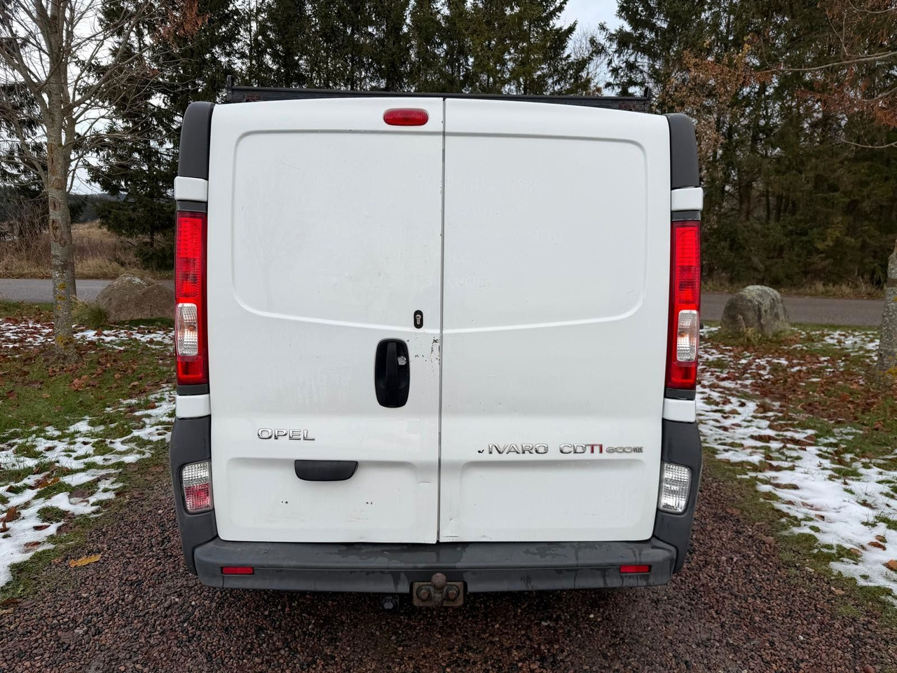 Opel Vivaro 2.0 CDTi *A/C *Long *nur 119000km - Цельнометаллический фургон: фото 4 Opel Vivaro 2.0 CDTi *A/C *Long *nur 119000km - Цельнометаллический фургон: фото 4