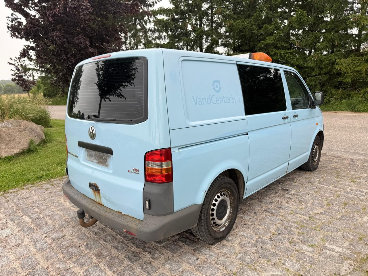 Volkswagen T5 Transporter 2.5 TDI 4Motion *Klima *4x4 - Легковой фургон: фото 4 Volkswagen T5 Transporter 2.5 TDI 4Motion *Klima *4x4 - Легковой фургон: фото 4