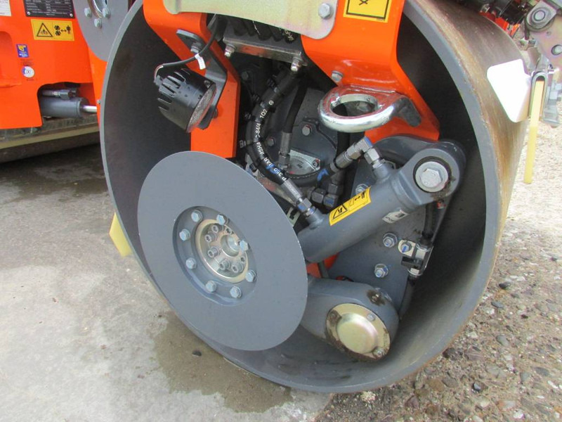 Hamm HD 12 i VV Walze 25.500 EUR - Каток: фото 3 Hamm HD 12 i VV Walze 25.500 EUR - Каток: фото 3