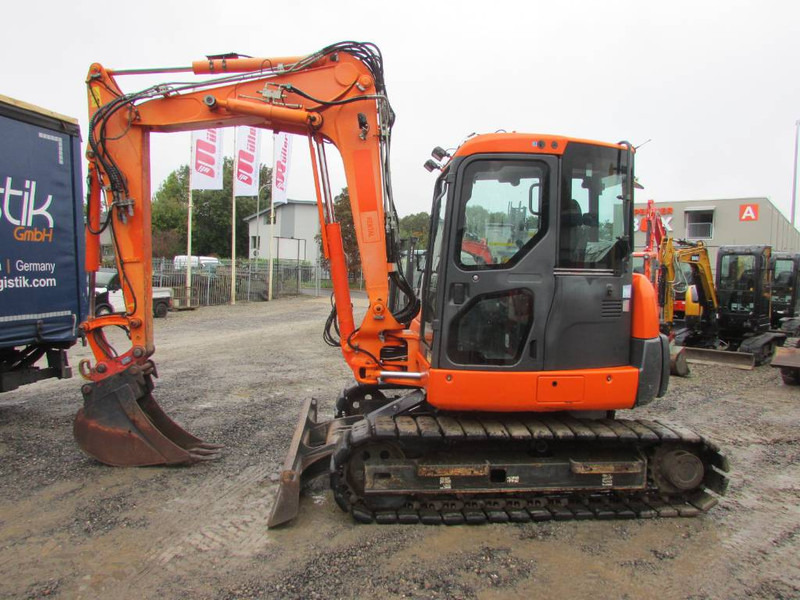 Komatsu PC 80 MR-3 Kettenbagger 30.000 EUR / AC - Мини-экскаватор: фото 1 Komatsu PC 80 MR-3 Kettenbagger 30.000 EUR / AC - Мини-экскаватор: фото 1