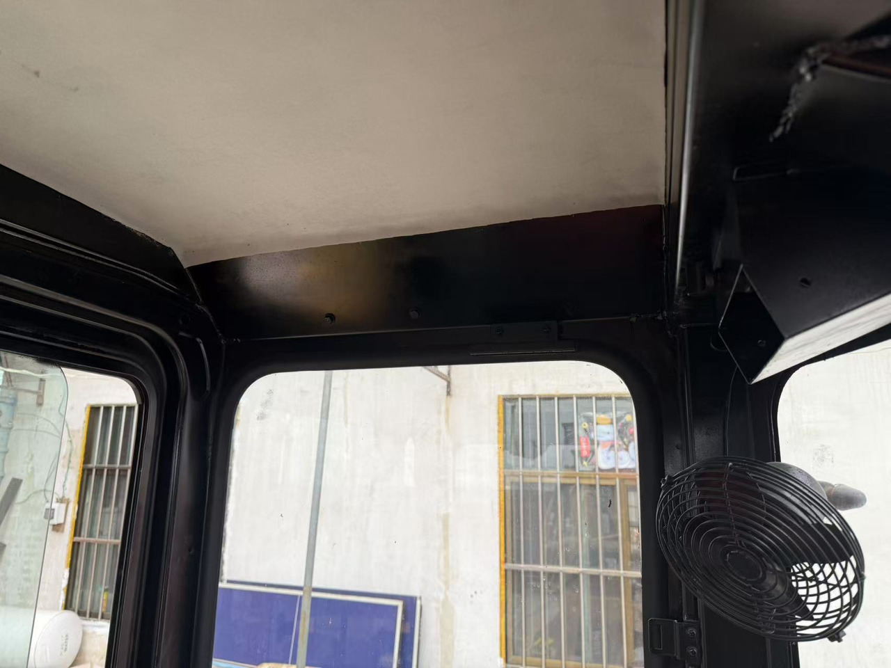 Новый Мини-экскаватор CATERPILLAR 303CR: фото 9