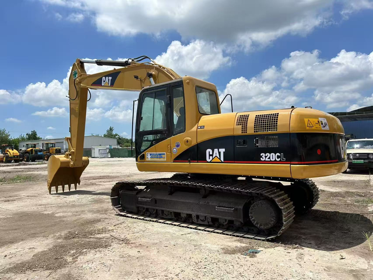 CATERPILLAR 320CL - Гусеничный экскаватор: фото 1 CATERPILLAR 320CL - Гусеничный экскаватор: фото 1