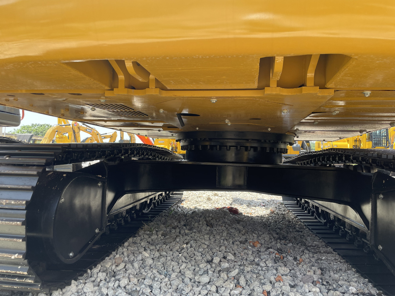 CATERPILLAR 323D2 - Гусеничный экскаватор: фото 4 CATERPILLAR 323D2 - Гусеничный экскаватор: фото 4