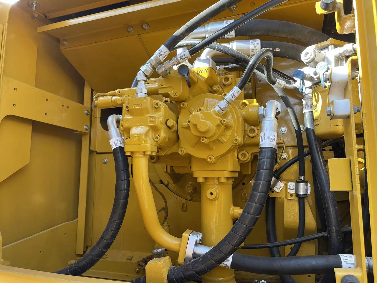 CATERPILLAR 349D2L - Гусеничный экскаватор: фото 4 CATERPILLAR 349D2L - Гусеничный экскаватор: фото 4