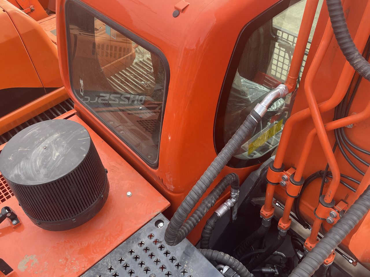 Гусеничный экскаватор DOOSAN DX225LC-9C: фото 6