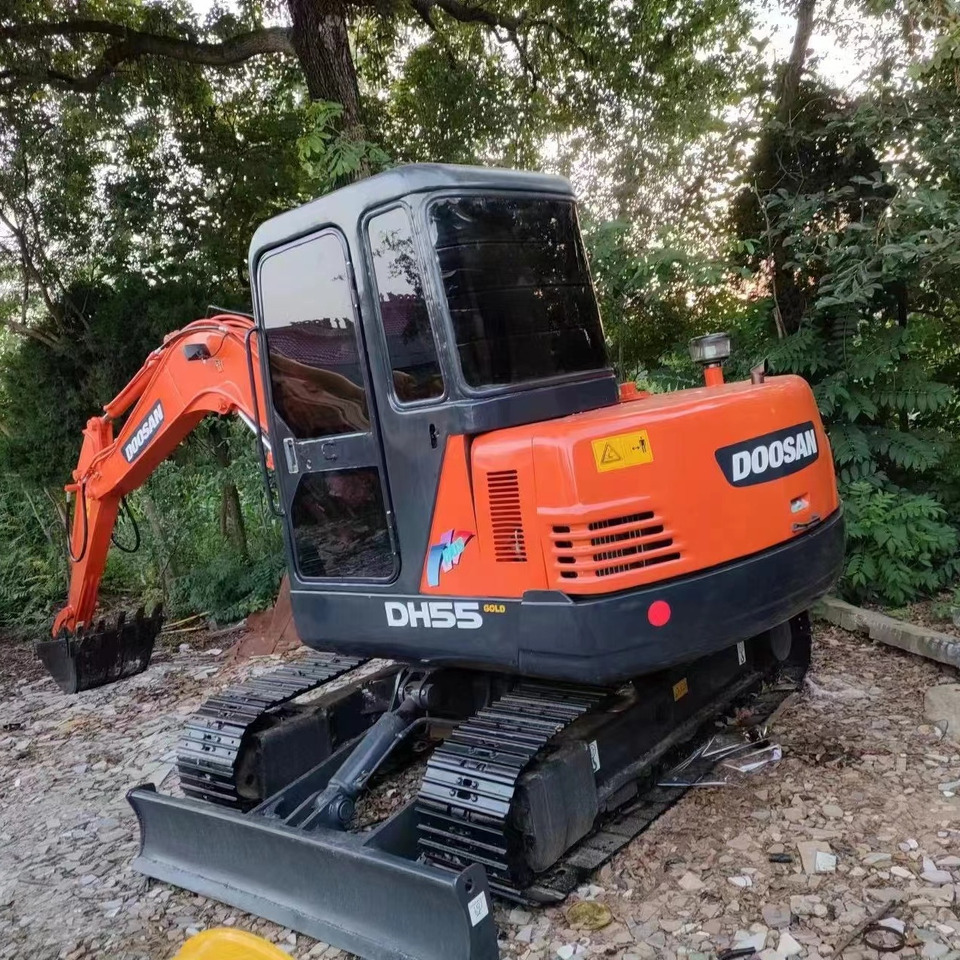 Doosan DH 55 - Мини-экскаватор: фото 2 Doosan DH 55 - Мини-экскаватор: фото 2