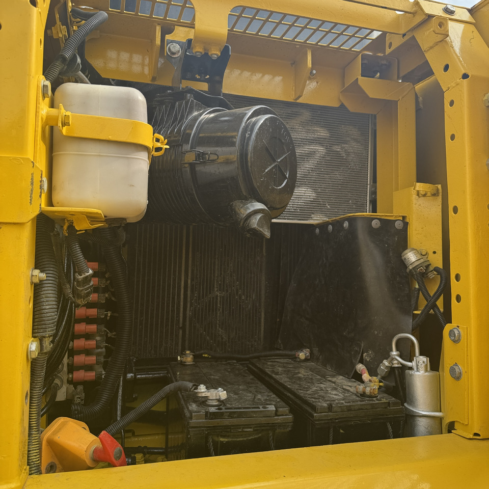 KOMATSU PC 130-7 - Мини-экскаватор: фото 4 KOMATSU PC 130-7 - Мини-экскаватор: фото 4