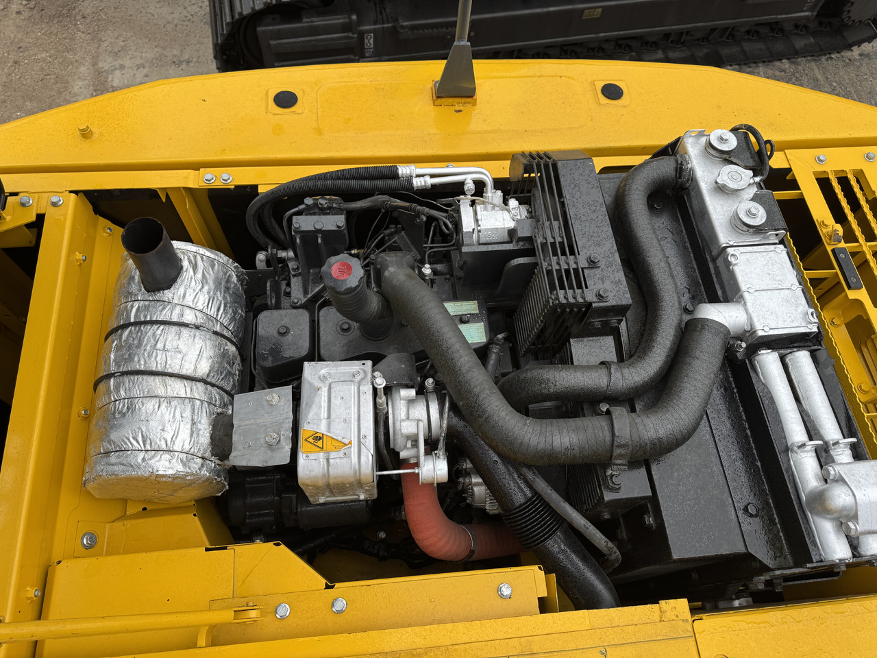 Гусеничный экскаватор KOMATSU PC160: фото 10 Гусеничный экскаватор KOMATSU PC160: фото 10