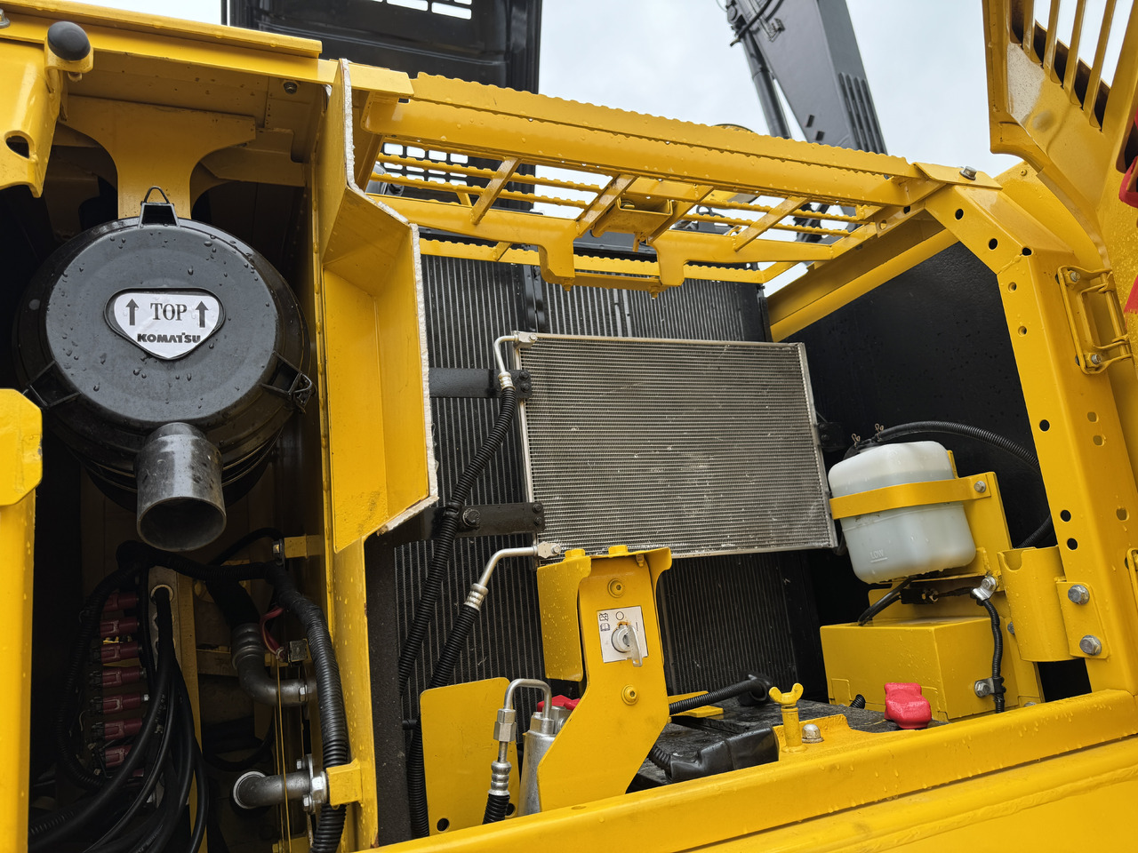 Гусеничный экскаватор KOMATSU PC160: фото 7 Гусеничный экскаватор KOMATSU PC160: фото 7