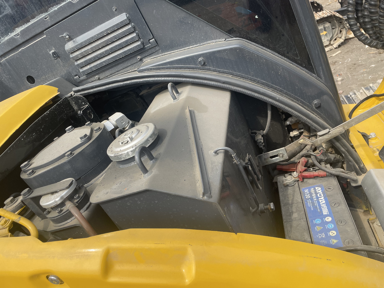 KOMATSU PC55MR - Мини-экскаватор: фото 3 KOMATSU PC55MR - Мини-экскаватор: фото 3