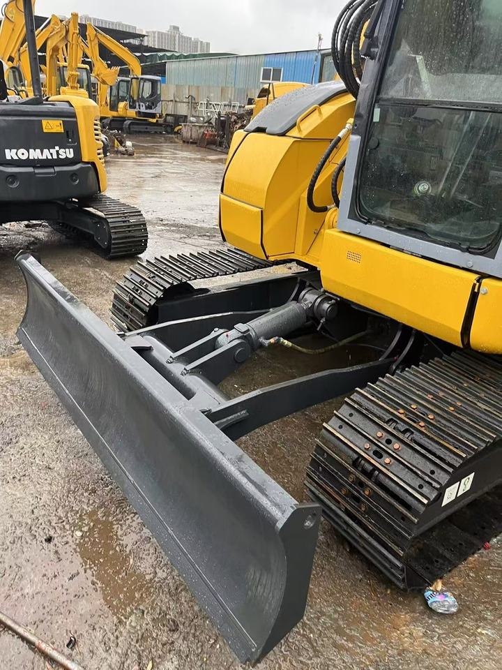 KOMATSU PC78US - Гусеничный экскаватор: фото 3 KOMATSU PC78US - Гусеничный экскаватор: фото 3
