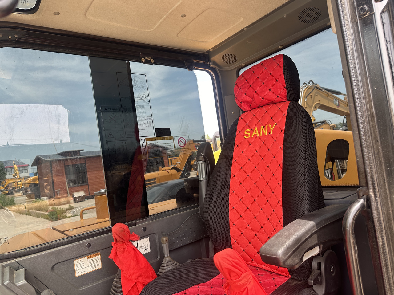 SANY SY55C - Мини-экскаватор: фото 5 SANY SY55C - Мини-экскаватор: фото 5