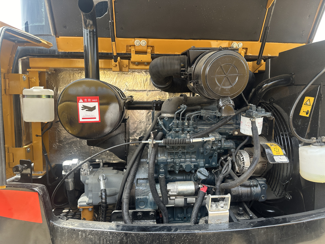 SANY SY55C - Мини-экскаватор: фото 4 SANY SY55C - Мини-экскаватор: фото 4