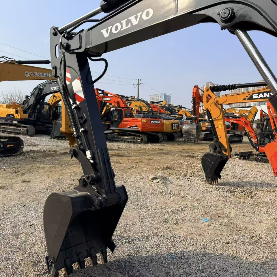 Гусеничный экскаватор VOLVO EC60D: фото 6