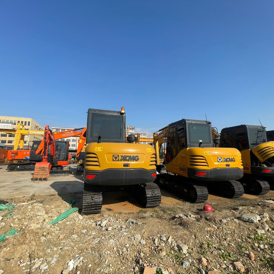 XCMG XE60DA - Мини-экскаватор: фото 5 XCMG XE60DA - Мини-экскаватор: фото 5