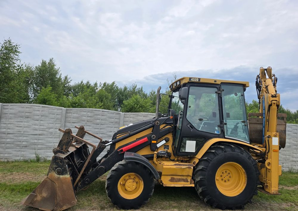 Caterpillar - Экскаватор-погрузчик: фото 4 Caterpillar - Экскаватор-погрузчик: фото 4