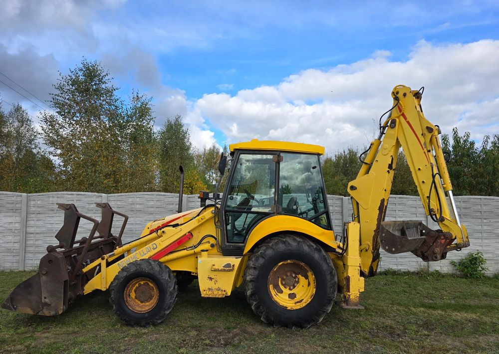 New Holland - Экскаватор-погрузчик: фото 5 New Holland - Экскаватор-погрузчик: фото 5