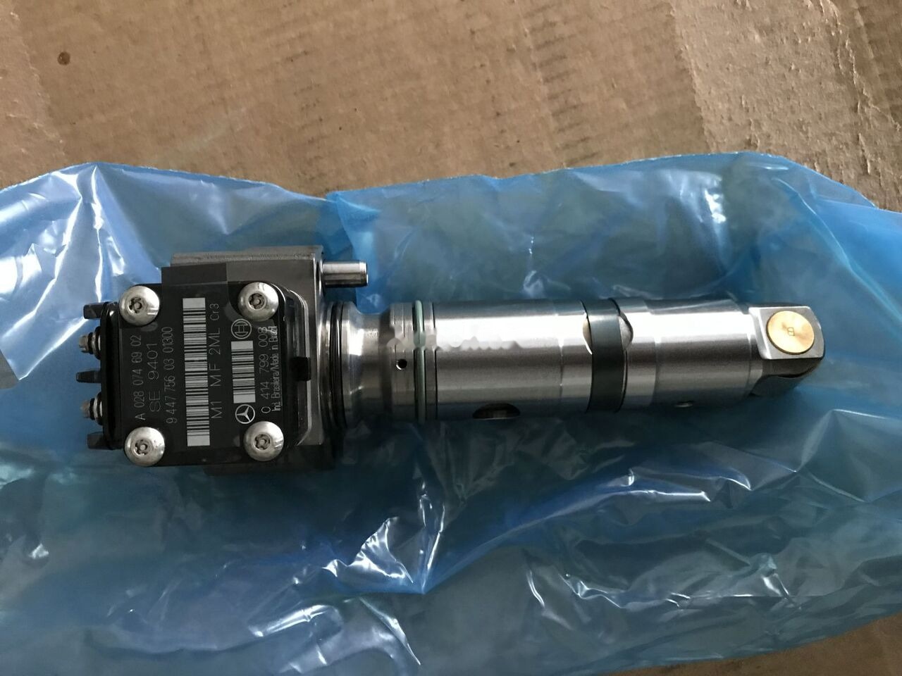 Mercedes-Benz 2018 0280746902 Mercedes-Benz AXOR-ATEGO - Распределитель впрыска для Грузовиков: фото 2 Mercedes-Benz 2018 0280746902 Mercedes-Benz AXOR-ATEGO - Распределитель впрыска для Грузовиков: фото 2