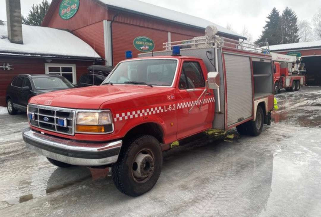 1993 Ford F-350 7.3L / Redningsbil / Avgiftsfri! - Пожарная машина: фото 2 1993 Ford F-350 7.3L / Redningsbil / Avgiftsfri! - Пожарная машина: фото 2