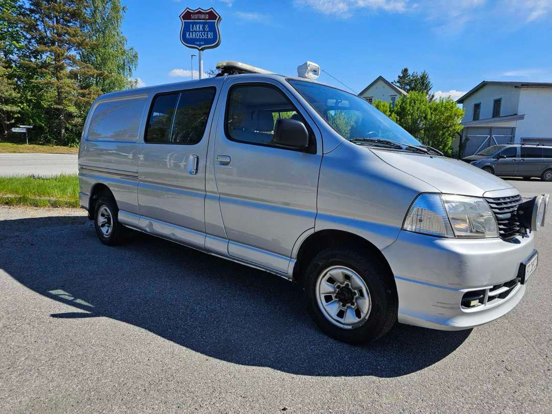 2009 Personbil Toyota Hiace 4 WD Lang type 9 seter EU-Godkjent - Легковой автомобиль: фото 4 2009 Personbil Toyota Hiace 4 WD Lang type 9 seter EU-Godkjent - Легковой автомобиль: фото 4