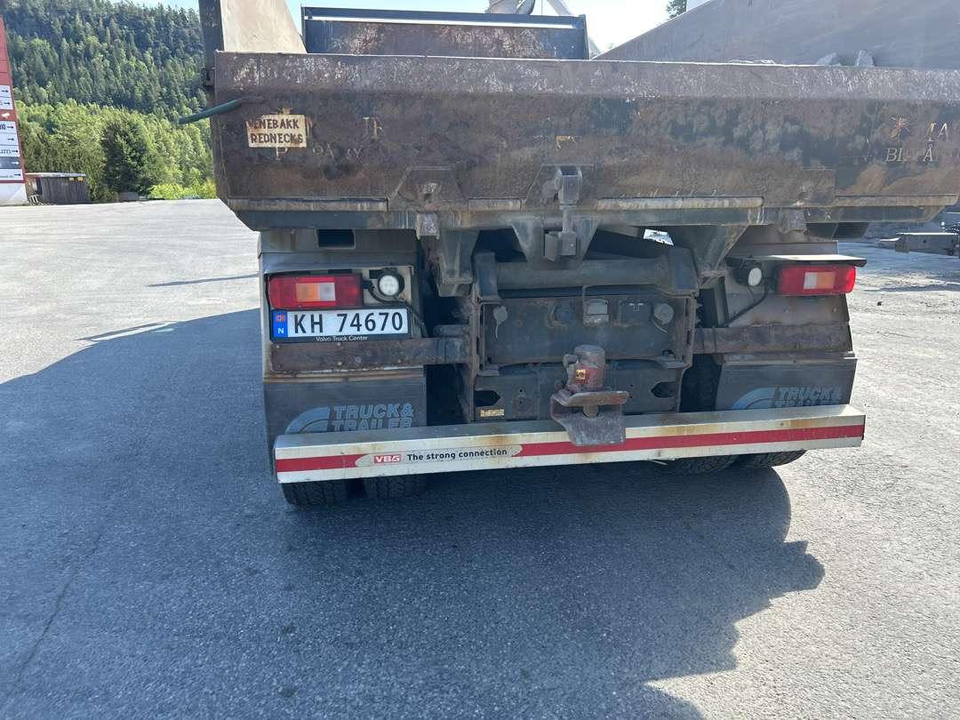 2011 Dumper VOLVO FM 500 Euroklasse 5T - Самосвал: фото 5 2011 Dumper VOLVO FM 500 Euroklasse 5T - Самосвал: фото 5