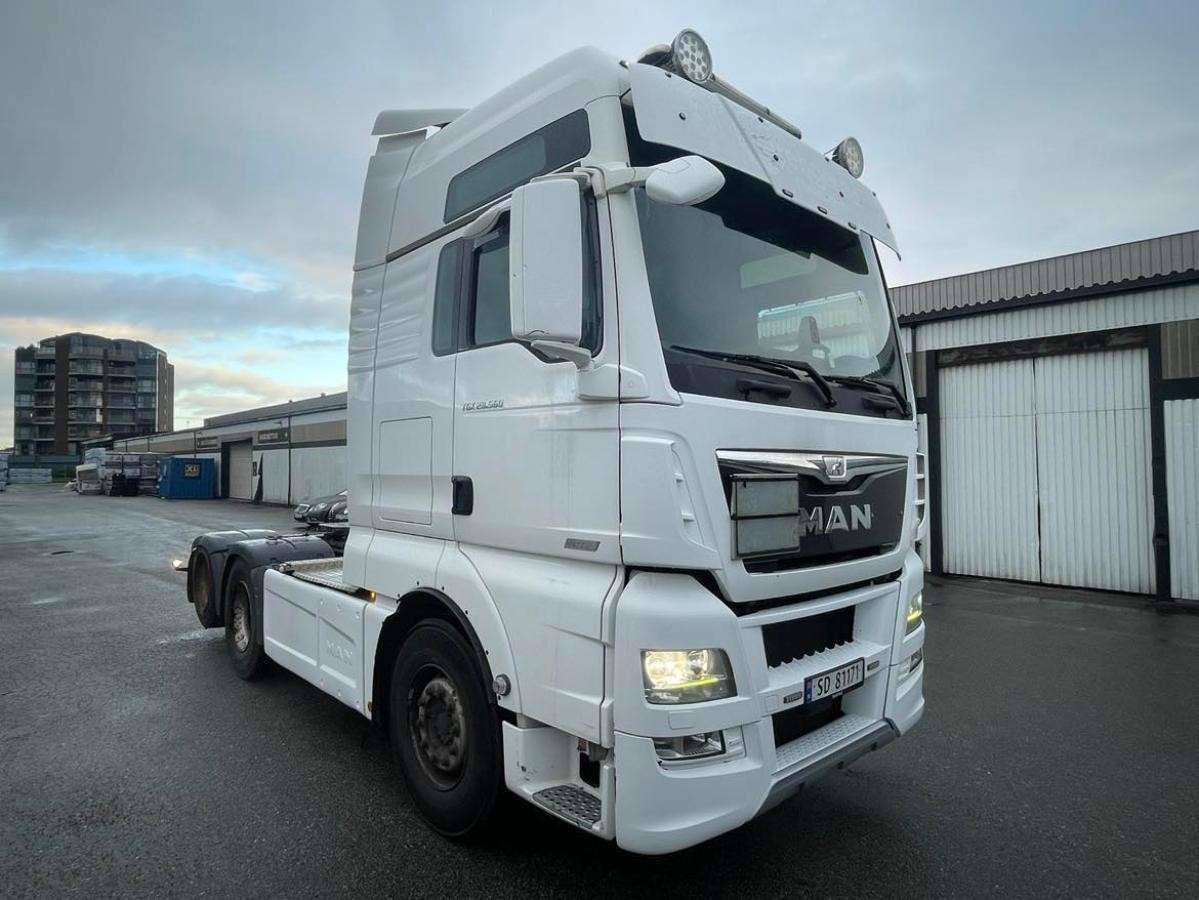 2016 MAN TGX 28.560 - Тягач: фото 3 2016 MAN TGX 28.560 - Тягач: фото 3