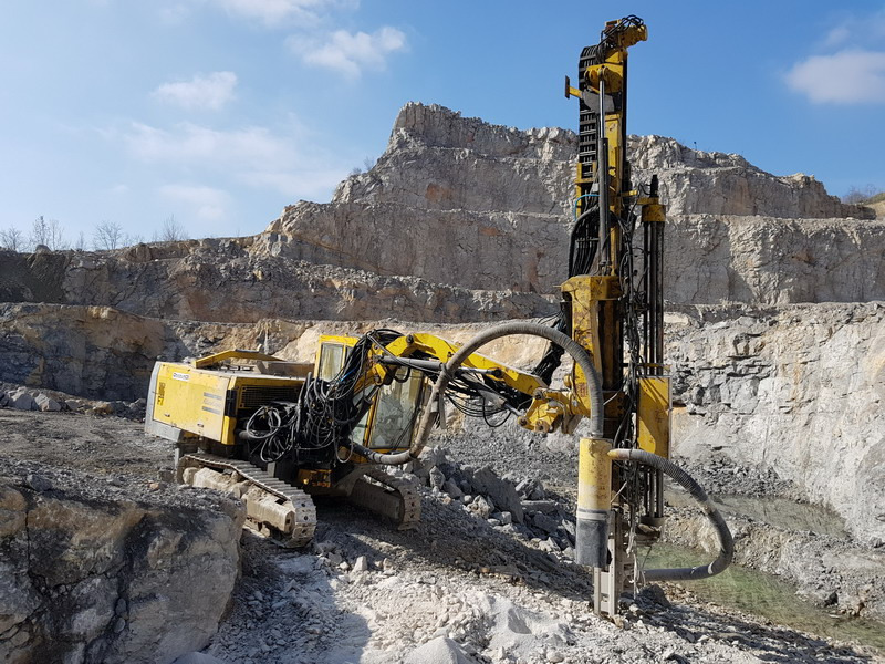 Atlas Copco F7-10 - Буровая машина: фото 3 Atlas Copco F7-10 - Буровая машина: фото 3