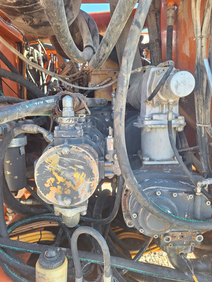 TAMROCK Pantera 1100 - Буровая машина: фото 5 TAMROCK Pantera 1100 - Буровая машина: фото 5