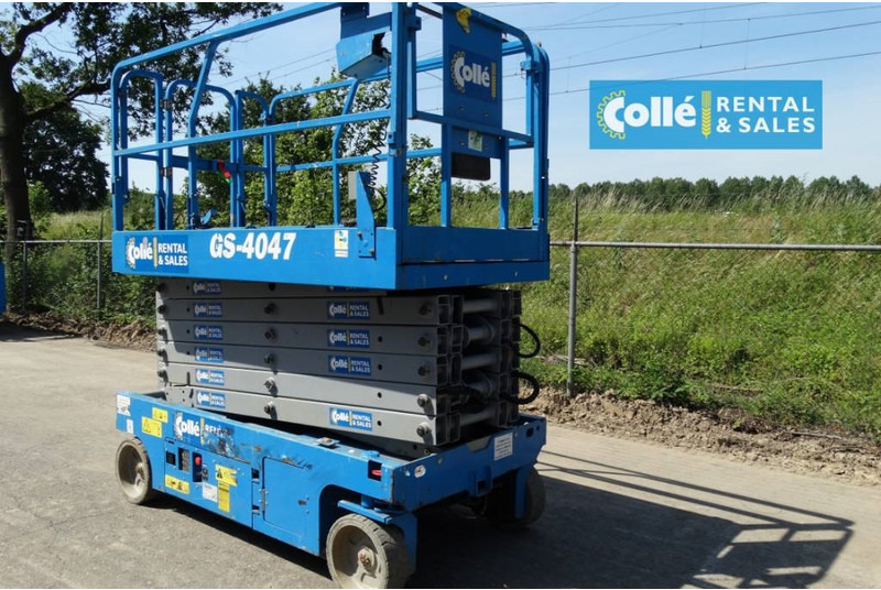 Genie GS 4047 | 2012 - Ножничный подъемник: фото 2 Genie GS 4047 | 2012 - Ножничный подъемник: фото 2