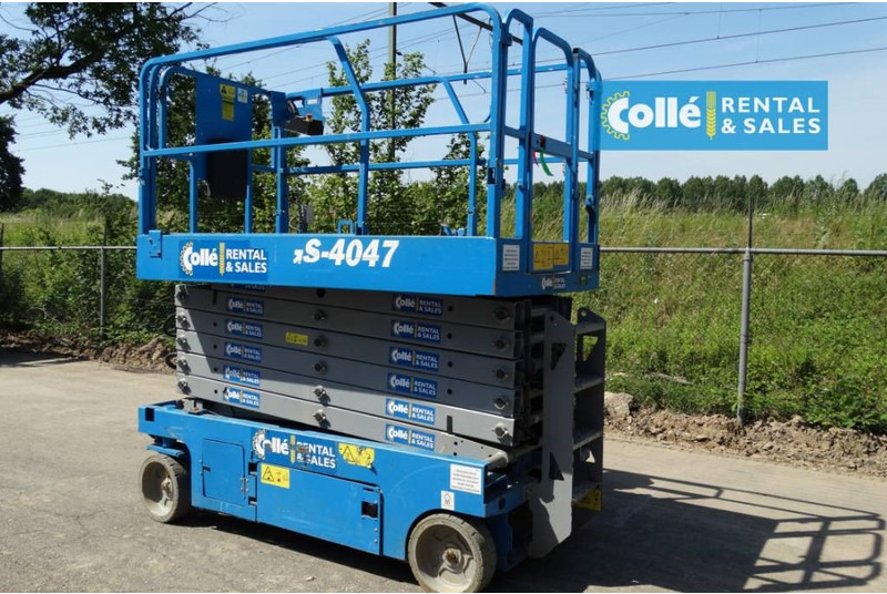 Genie GS 4047 | 2012 - Ножничный подъемник: фото 5 Genie GS 4047 | 2012 - Ножничный подъемник: фото 5