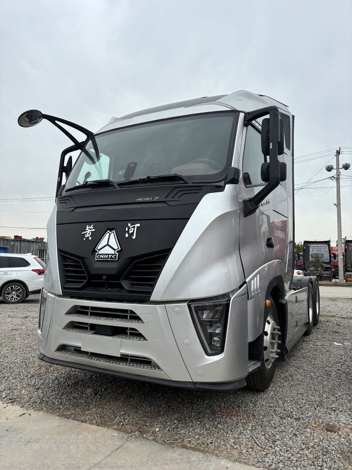 SINOTRUCK HOWO YELLOW RIVER - Тягач: фото 1 SINOTRUCK HOWO YELLOW RIVER - Тягач: фото 1