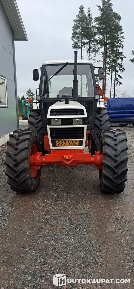 David Brown 1490, 1984, 3.6 L, Diesel, 6,648 h Tractor, Kruunupyy - Трактор: фото 3 David Brown 1490, 1984, 3.6 L, Diesel, 6,648 h Tractor, Kruunupyy - Трактор: фото 3
